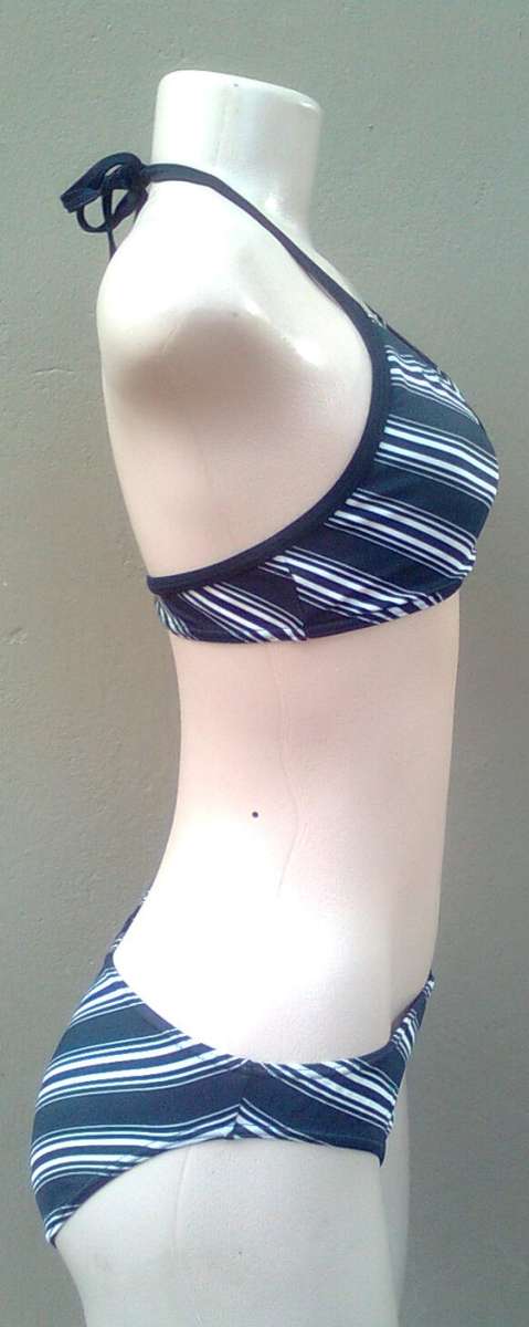 2 BIKINIS FOR R1 - SIZE: 12/14