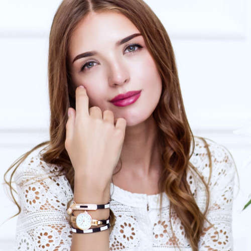 IN STOCK - BEAUTIFUL LADIES WATCH