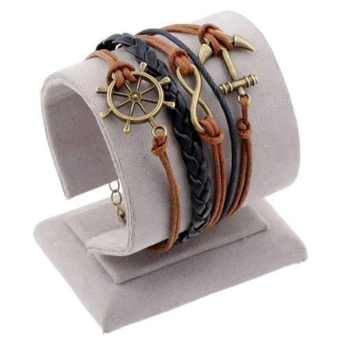ENGRAVED EPIGRAM CHARM LEATHER BRACELET