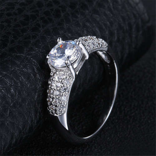 ***HIGH QUALITY***  SILVER PROPOSAL ENGAGEMENT RING WITH AAA+ CUBIC ZIRCONIA - size 10