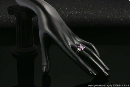 ***HIGH QUALITY*** 925 STERLING SILVER  RING WITH PURPLE CRYSTAL -  SIZE 8