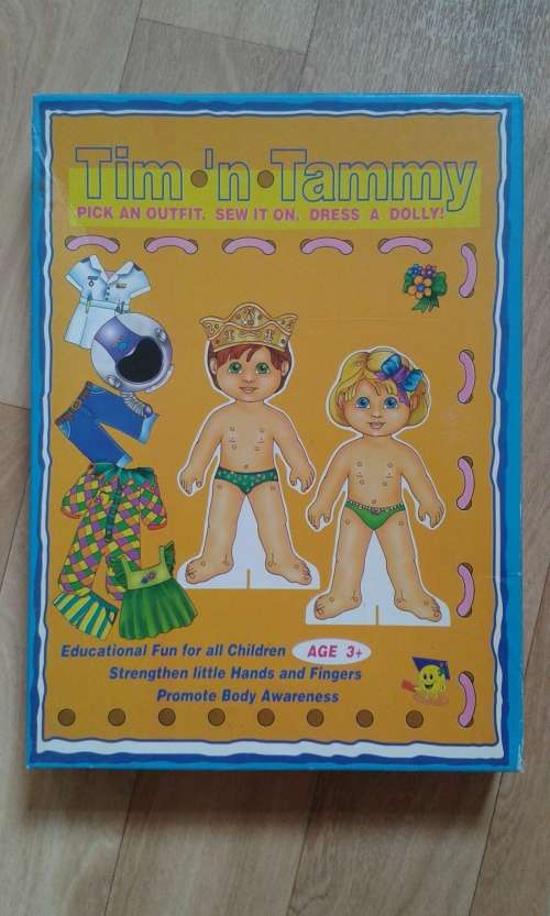 COLLECTABLE TOY TIM 'N TAMMY SEW&DRESS DOLL - SMILE EDUCATION SYSTEM - LIKE NEW!!