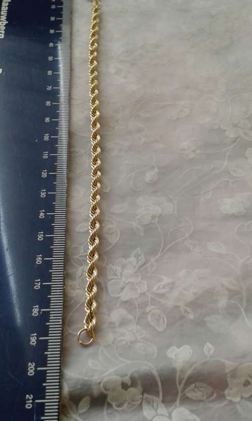 375 9ct YELLOW GOLD ROPE/TWIST BRACELET - VISIBLE HALLMARKS