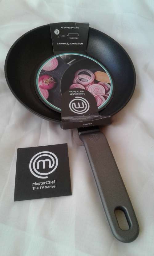 Top Quality Masterchef Non-Stick Cookware 24cm Frying Pan - New!!