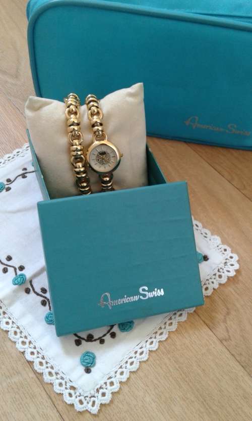 Black Friday!!Gold Plated Watch and Bracelet Set by Tempo(American Swiss) - Exquisite Condition!