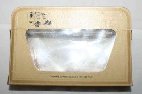 MATCHBOX Models of Yesteryear Y5-4 1927 Talbot Van Lipton's Tea (with Crest) Variation 2