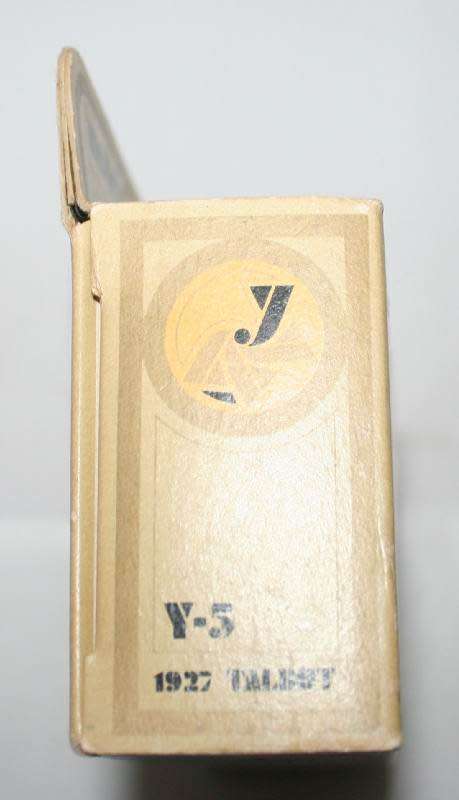 MATCHBOX Models of Yesteryear Y5-4 1927 Talbot Van Lipton's Tea (with Crest) Variation 2