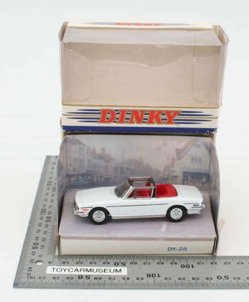 DINKY DY-28 1955 Triumph Stag 