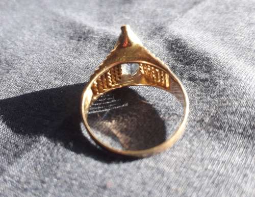 9CT AQUAMARINE VINTAGE-- RETRO RING '''FREE COURIER'''