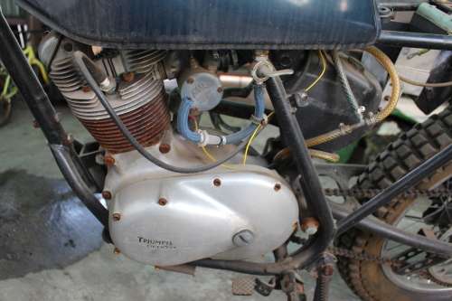 Vintage 1968 Triumph Tiger Cub modified for trials. (Motors runs but needs new fuel line and seat)