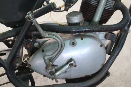 Vintage 1968 Triumph Tiger Cub modified for trials. (Motors runs but needs new fuel line and seat)