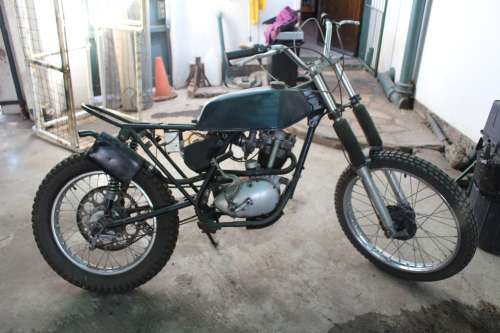 Vintage 1968 Triumph Tiger Cub modified for trials. (Motors runs but needs new fuel line and seat)