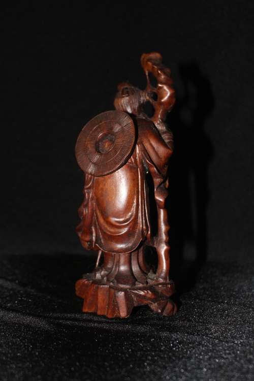 ANTIQUE JAPANESE HANDCARVED FRUITWOOD DEITY CARVING CIRCA EARLY 1900'S AMAZING DETAIL