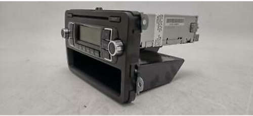 Volkswagen RCD 210 - Polo 2013 6R radio - Original