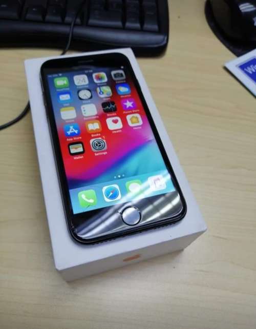 IPHONE 7 Black 128 GB !!!