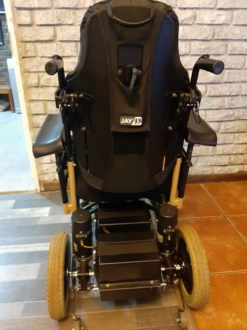 JAY 3 Electric Wheelchair with two batteries!