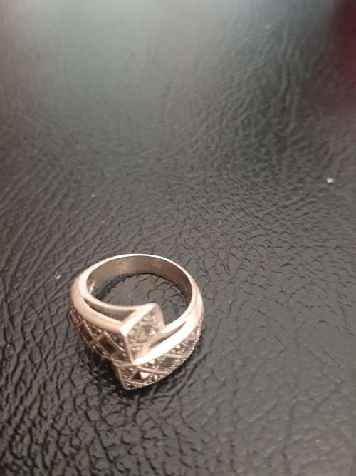 Stunning Sterling Silver Ring!!!