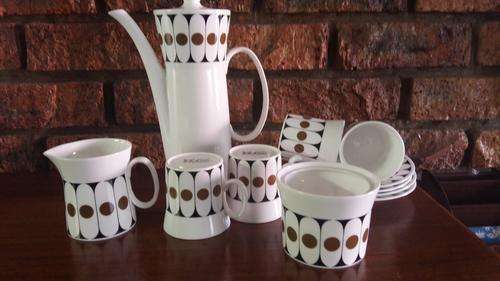 Beautiful Vintage Coffee Set!  Made in England!