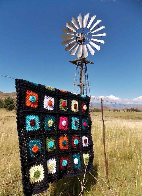 Beautiful Granny Square Crochet Blanket!  1m x 120cm   Handmade.