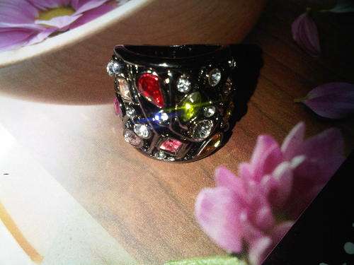 Sassy cubic zirconia fashion ring.