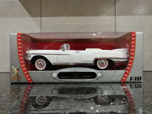 1:18 1958 Cadillac Eldorado Biarritz - White