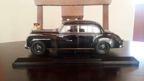 1:18 Mercedes - Benz Typ 300 W186 " Konrad Adenauer " - Black