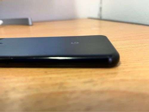 Google Pixel 3a - 64Gb - Just Black - with google pixel cover