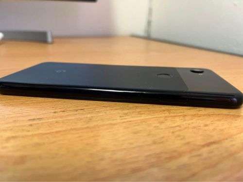 Google Pixel 3a - 64Gb - Just Black - with google pixel cover