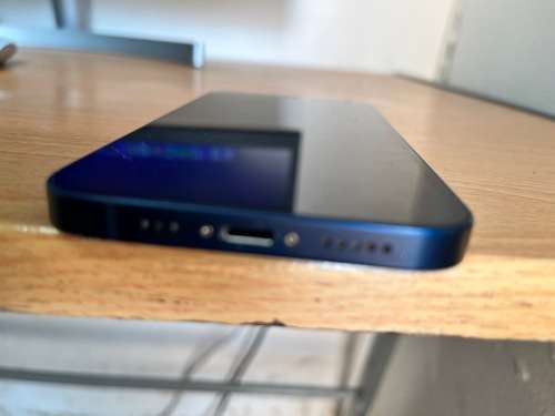 Apple iPhone 12 - 64gb - Blue - 88% battery health - Fully unlocked