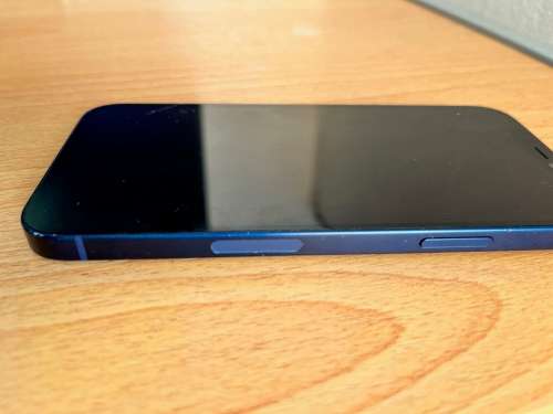 Apple iPhone 12 - 64gb - Blue - 88% battery health - Fully unlocked