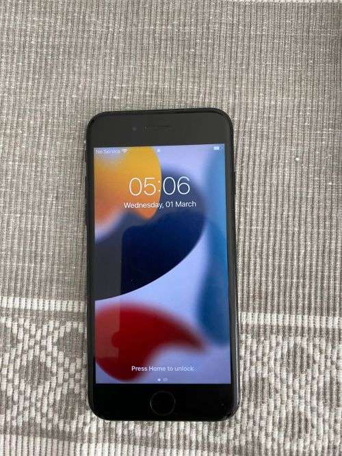 iPhone 7 - 256gb - Black - Battery health 100% - open to all networks and fully unlocked