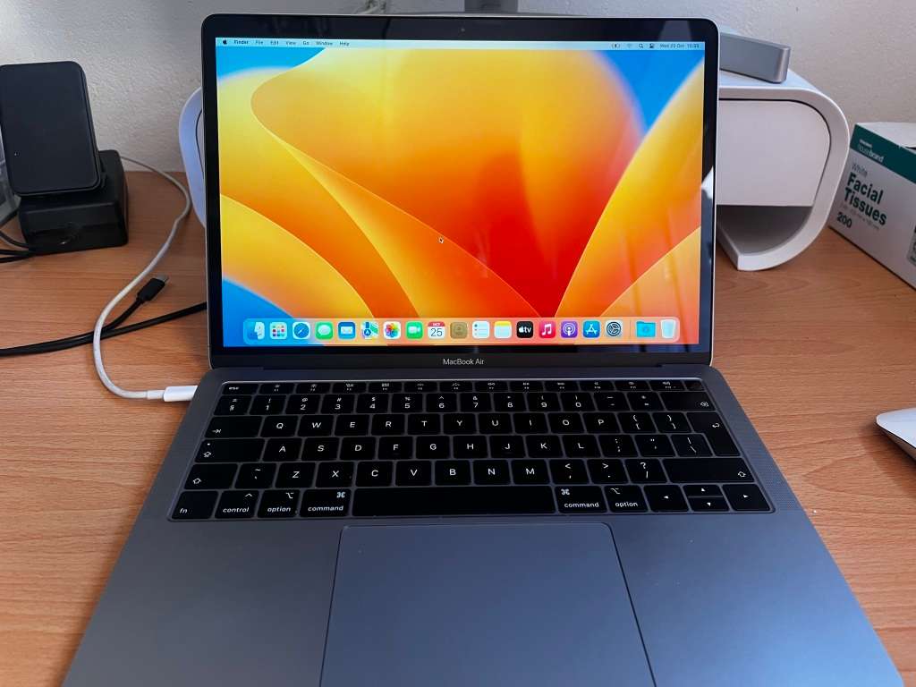 Macbook Air 13` - 2018 - Retina display - 8Gb Ram - 128gb SSD