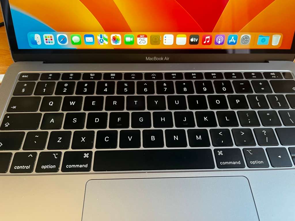 Macbook Air 13` - 2018 - Retina display - 8Gb Ram - 128gb SSD