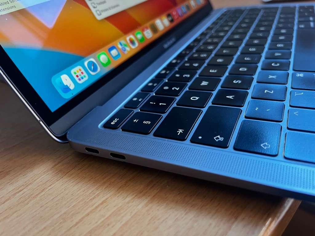 Macbook Air 13` - 2018 - Retina display - 8Gb Ram - 128gb SSD