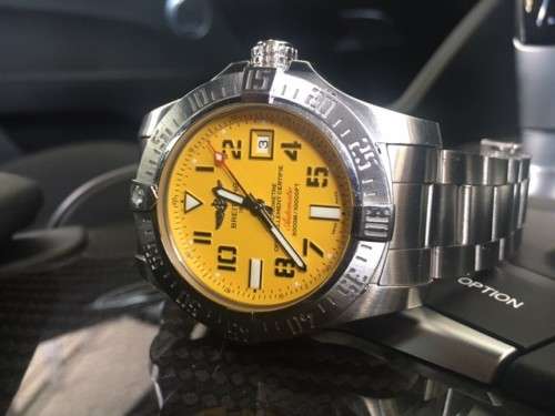 Breitling Avenger II Seawolf