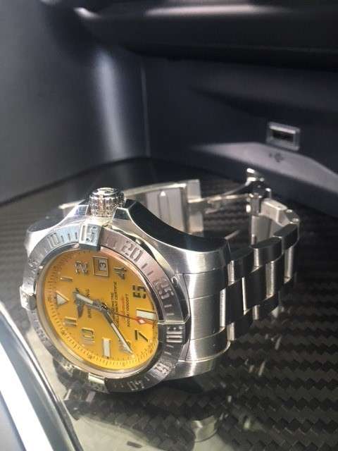 Breitling Avenger II Seawolf