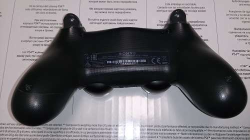 Playstation 4 Pro 1TB 4K HDR+ with 1x Original Controller - Free Shipping!