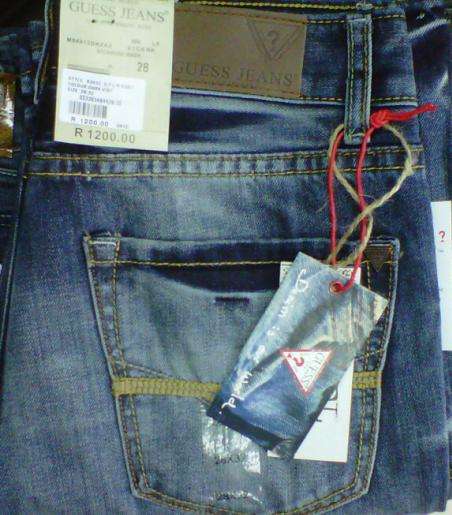 MENS GUESS JEANS  ( NEW ) *