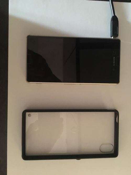 SONY EXPERIA E2303 CELLPHONE FOR SALE 1 OFF