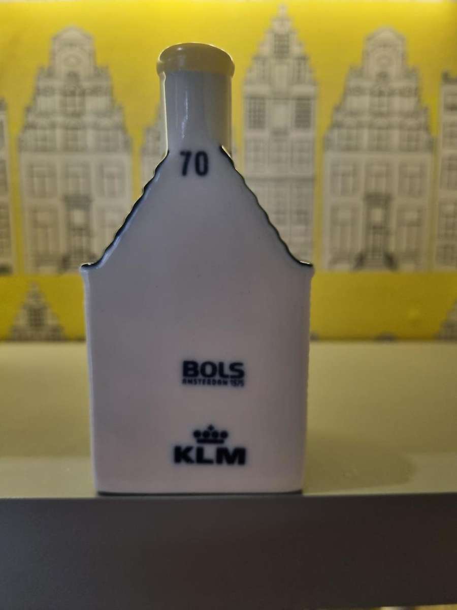 ****KLM HOUSE NO.70****