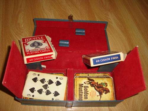 Vintage BRIDGE cards in its original SUITCASE with GOLDEN MUSTANG and BICYCLE cards