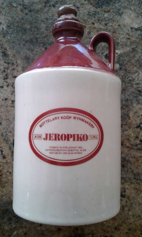 Wine Jug 1.25L ( Bottelary Koop Wynmakery) JEROPIKO