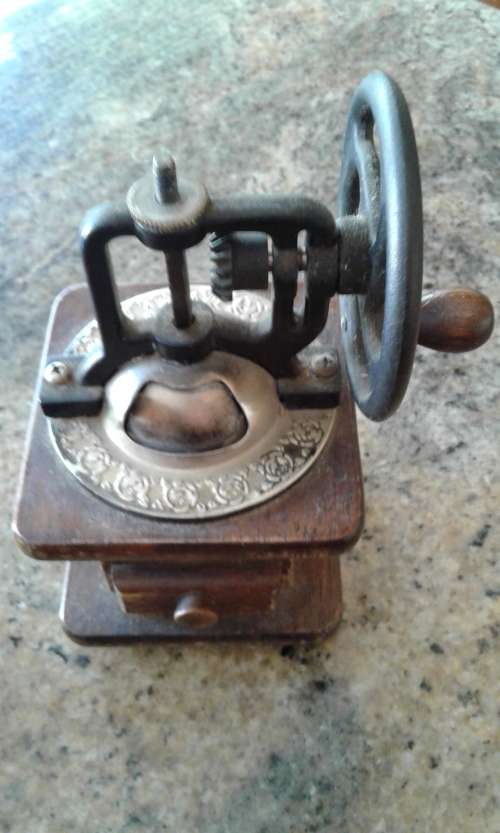 Small Vintage Coffee Grinder