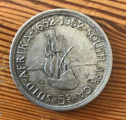 1951 Union  5's Five Shilings CIRCULATED.Silver Coin.