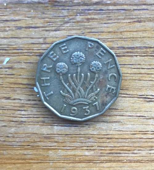 1937 Great Britain George V1 Three Penny 3d. Bronze Circulated.