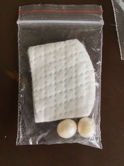 JOB LOT 2,+_35.00 cts  of GEMS, MAINLY MYSTIC TOPAZ WITH PERIDOT, AMATHYST & PEARLS. BID PER CARAT.