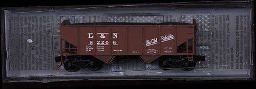 LT - N Scale - 33' Hopper (Undecorated)