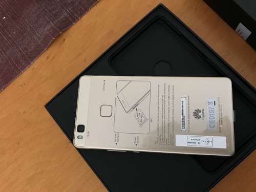 ***Hauwei P9 Lite, GOLD, Brand new in box!***