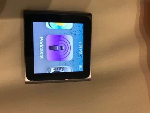 ***Original Apple Ipod Nano, 6th Gen, 16 GB, Silver***