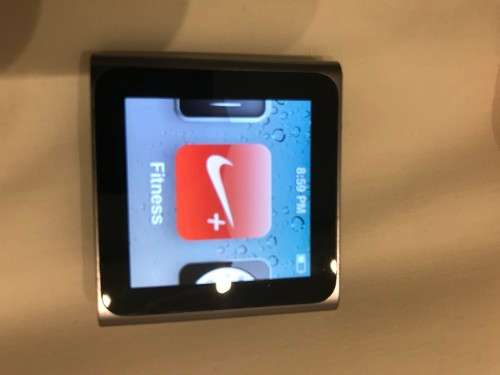 ***Original Apple Ipod Nano, 6th Gen, 16 GB, Silver***